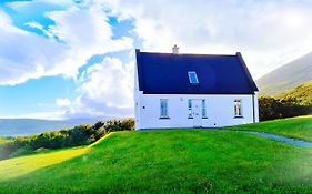 Sea To Summit Cottage